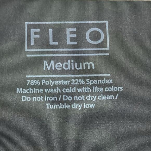 Fleo Apex Silky Silk High Rise Green Camo Leggings Size Medium - Picture 10 of 10